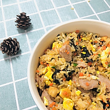 腰果紫菜蚝油炒饭