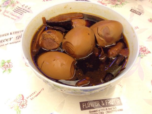 五香茶叶蛋【吃得起茶叶蛋，我们就是土豪】