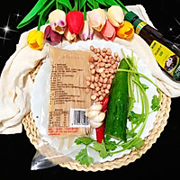#夏日餐桌降温企划#夏日捞汁青瓜丝红薯粉条㊙️的做法图解1