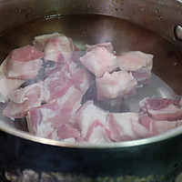 砂锅炖五花肉的做法图解3