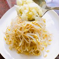 快手拌芽菜的做法图解3