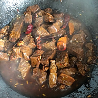 教你做红烧牛肉米线，吃了还想吃第二碗的做法图解8