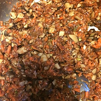 胡萝卜、牛肉、香菇、虾仁云吞的做法图解4