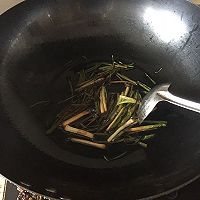 葱油拌面的做法图解1