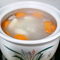 红萝卜山药煲瘦肉汤的做法图解4