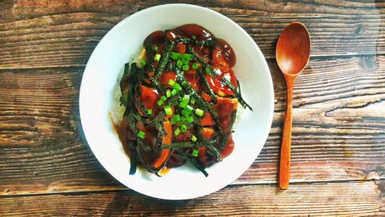 蒲烧鳗鱼饭的做法