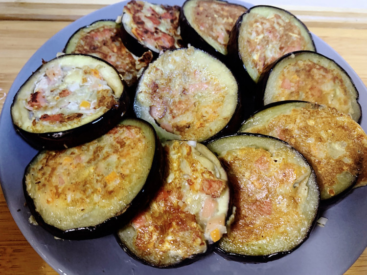 茄子鸡蛋饼的做法