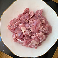 鲜锅兔，美味的自贡名菜——兔肉的做法图解3