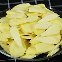 夏散寒，冬暖身的姜枣果饮的做法图解1