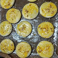 豆沙蛋黄酥的做法图解24
