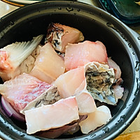 砂锅焖烧青鱼块的做法图解3