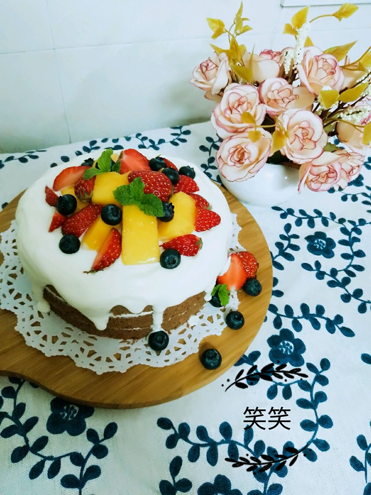自制草莓奶油淋面生日蛋糕 永远保持一颗少女心 一起许个生日愿望吧！_哔哩哔哩_bilibili