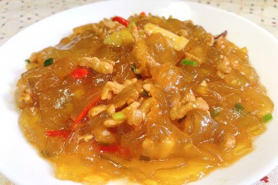 拉皮炒肉丝