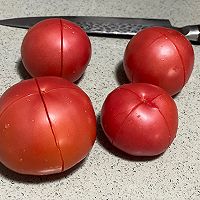 番茄炖牛肉的做法图解1