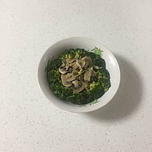 蚝油西兰花蘑菇