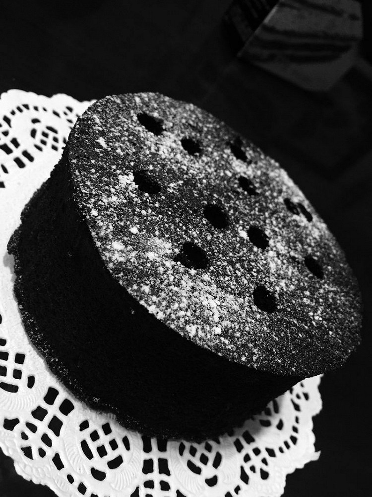 竹炭蜂窝煤蛋糕的做法