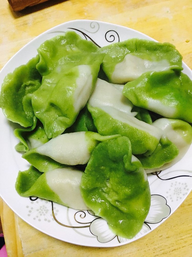 百财水饺的做法