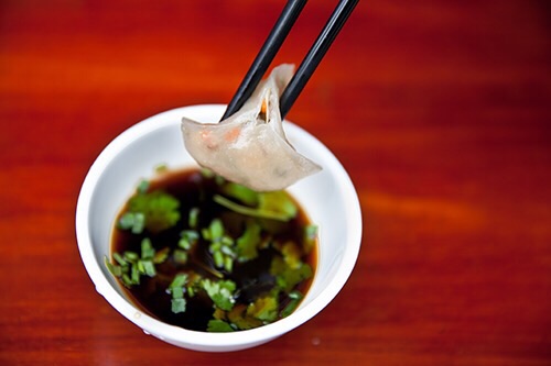 青田特色小吃“山粉饺”