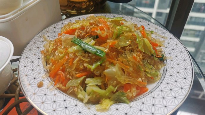 炒畬鹅粉