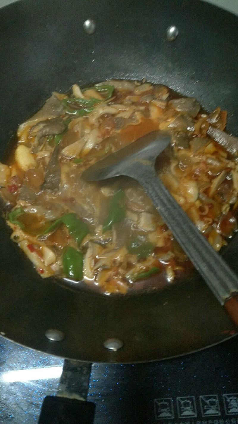 Stewed mushroom with bacon