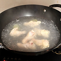 香菇板栗焖鸡的做法图解4