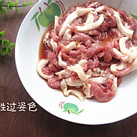 芹菜肉丝，家常菜才有爱的做法图解1