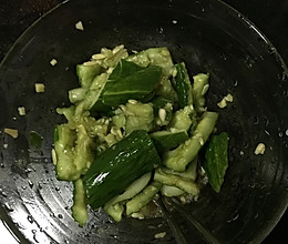 凉拌黄瓜的做法