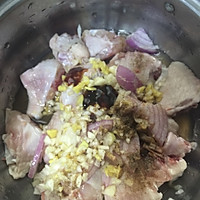 麻辣鸡翅中的做法图解3