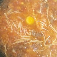 番茄金针菇肥牛汤的做法图解10