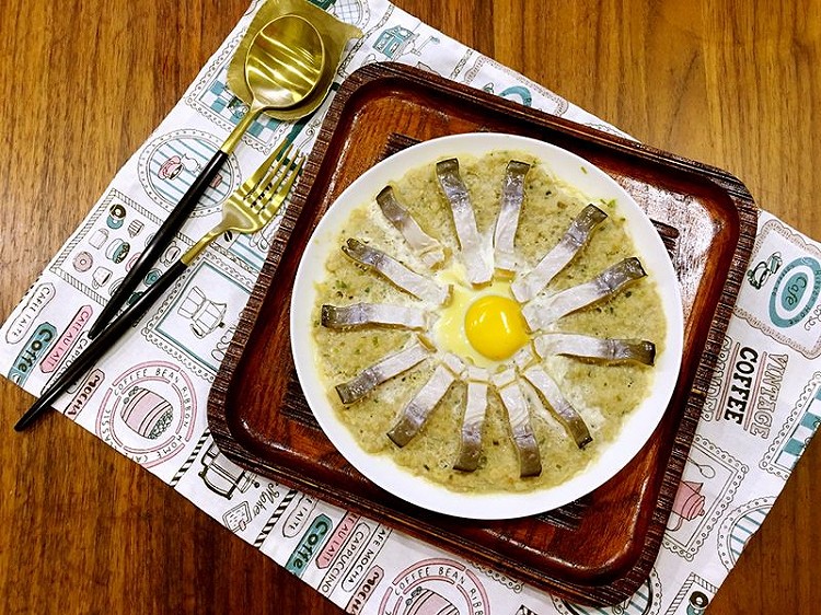 咸鳗蒸肉饼的做法