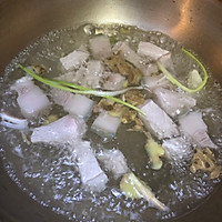 想吃肉又怕腻？南卤汁红烧肉干了解一下，简单易学哦的做法图解2