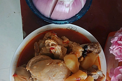 麻辣鸡腿炖土豆