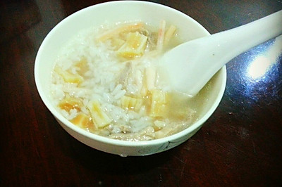 干鱿鱼瑶柱猪肉粥