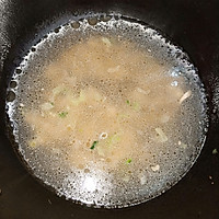 蘑菇肉片汤的做法图解9