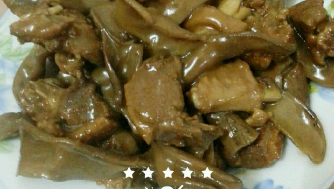 狗仔豆干烧鸭肉
