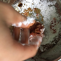 红菇瘦肉汤的做法图解3