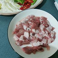 家常菜：苦瓜炒肉，一点儿都不苦的做法图解2
