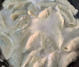 韭菜鸡蛋饺子的做法