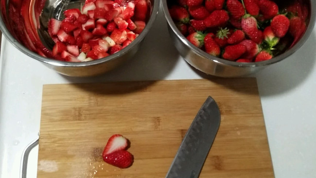 手工草莓酱的做法
