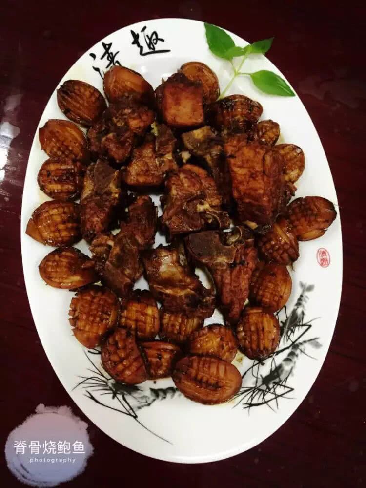 花雕脊骨焖鲍鱼的做法