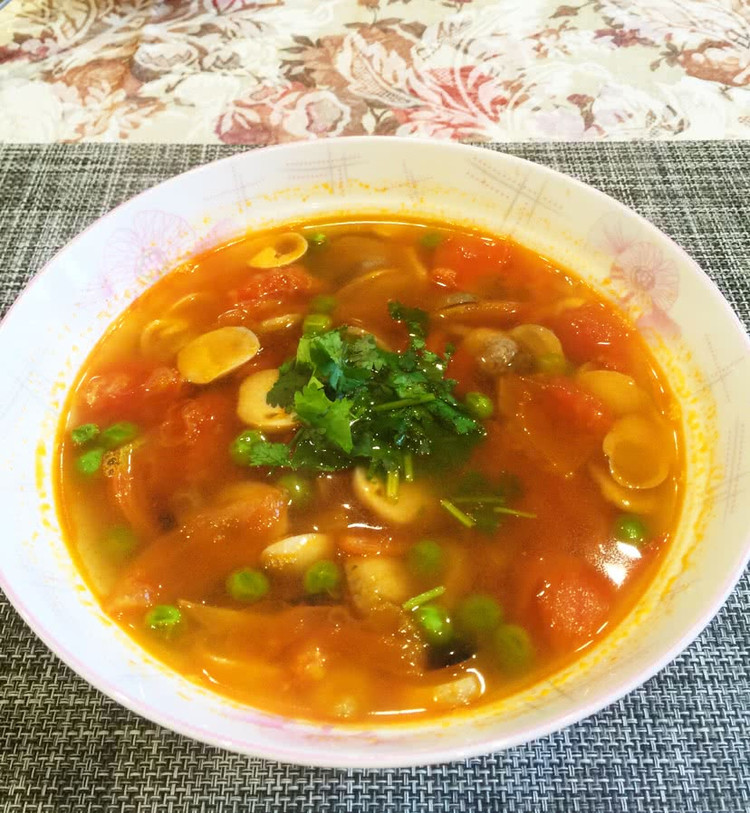番茄草菇汤的做法