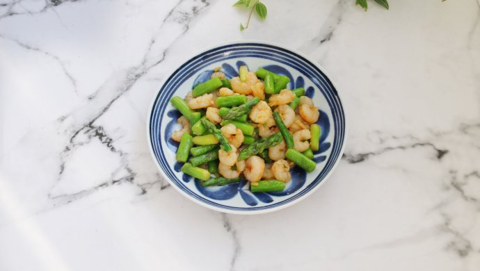春日美食芦笋炒虾仁