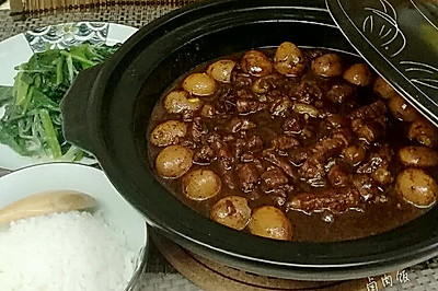 台湾卤肉饭