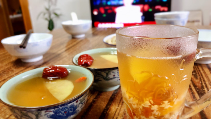 热啤酒喝过吗？冬日特饮：醪糟啤酒