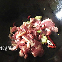 芹菜肉丝，家常菜才有爱的做法图解4