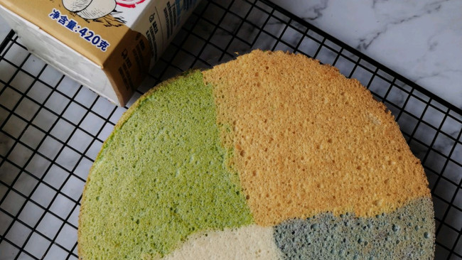 #蛋趣体验#四色天使蛋糕的做法
