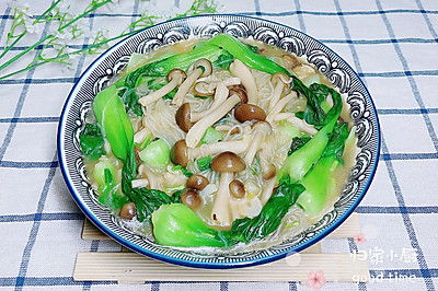 蟹味菇骨汤粉丝煲