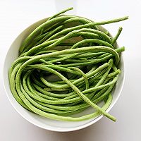 豆角馅包子的做法图解2