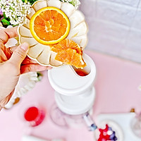 #“莓”好春光日志#玫瑰橙双莓气泡水‼️在家轻松做的做法图解2