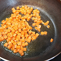 #美味开学季#茄汁旋风蛋包饭的做法图解6